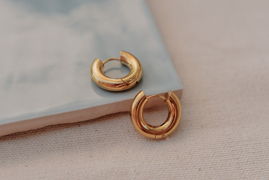 Georgie Bold Hoop