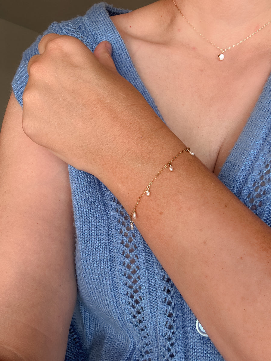 Pearl Droplet Bracelet