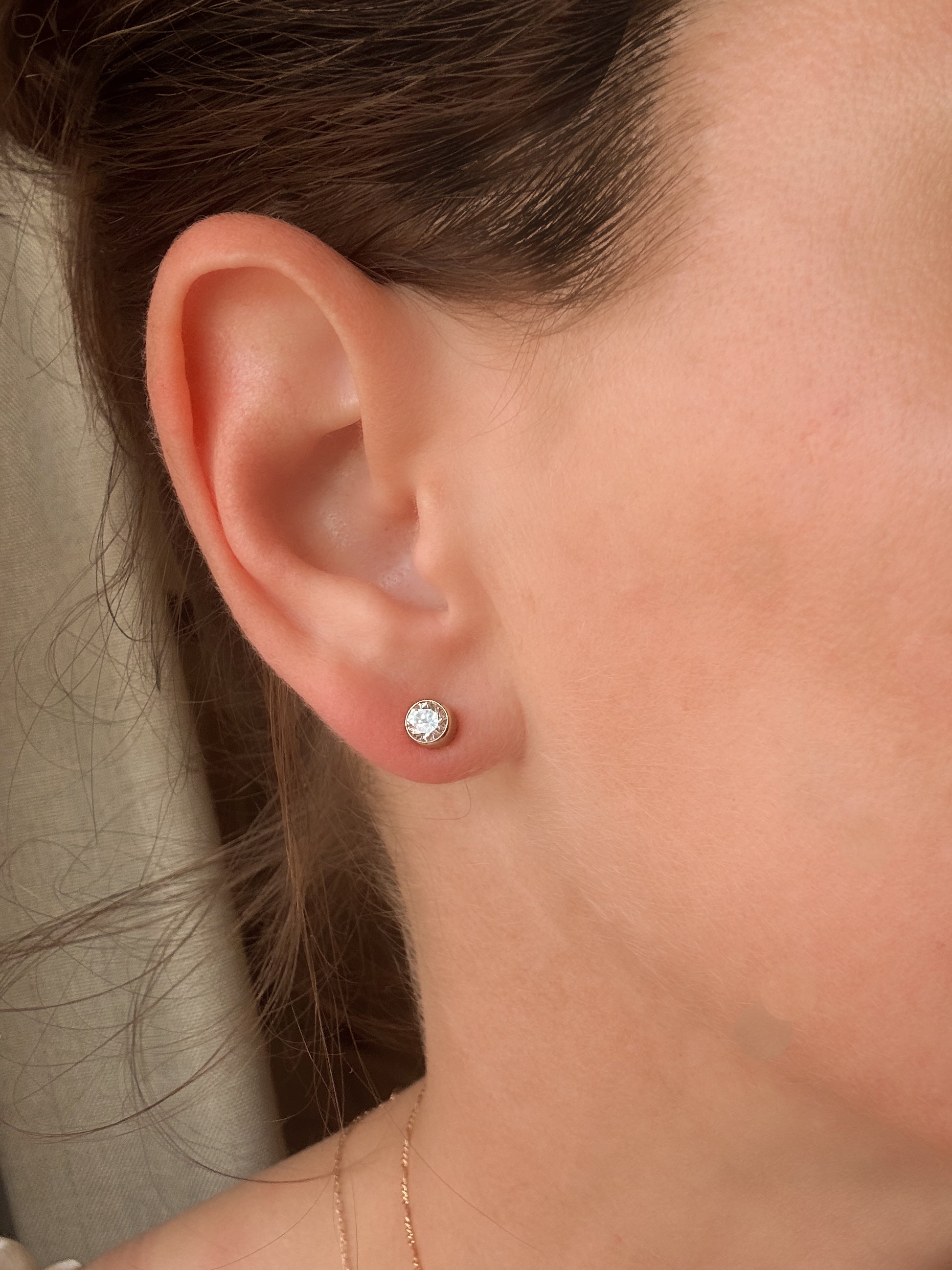 Petit Studs